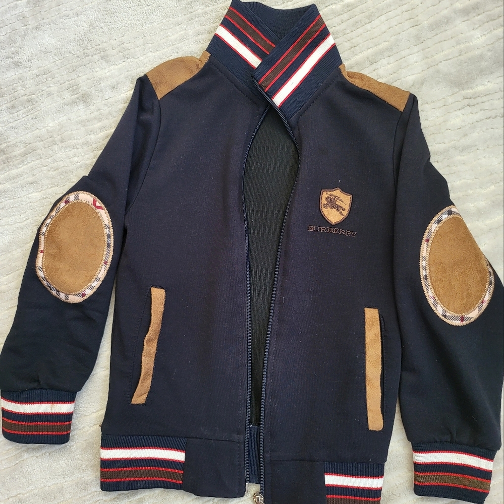 SOLD!!! 🥳🥳🥳 BURBERRY Boy's Navy Blue and Brown Jacket